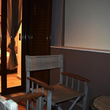 Oihalia'S Petit Double Room Avlonarion Exterior foto